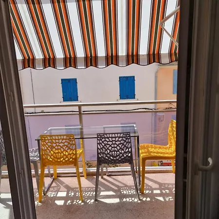 T2 Hyper Centre Rue Calme Apartment *