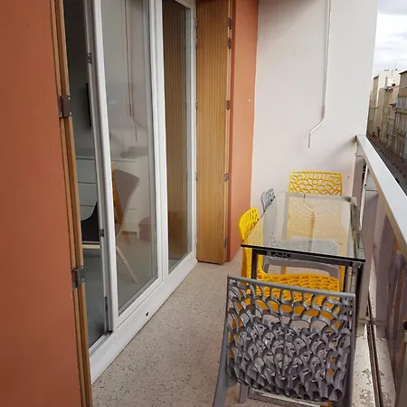 Apartment T2 Hyper Centre Rue Calme